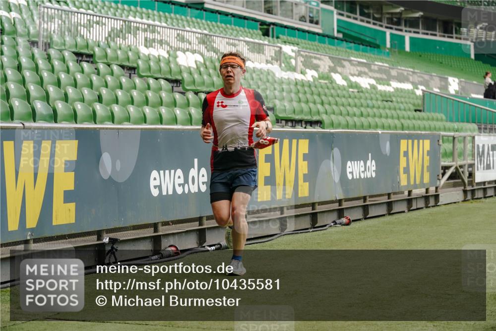 13.09.2026 - 21. swb-Marathon Bremen Michael Burmester http://msf.ph/oto/10435581 13.09.2026 12:38:02 Laufen im Stadion 277, 346, 466, 658, 895, 901, 1090, 1118, 1320, 1323, 1385, 1485, 1583, 1604, 1754, 1911, 2073, 2141, 2352, 2585, 2670, 3080, 3606, 3617, 5160, 6112, 7244, 7650, 8077, 8081, 8729, 9399, 9522, 9617, 250, 272, 299, 525, 919, 1089, 1212, 2072, 5428 meine-sportfotos.de