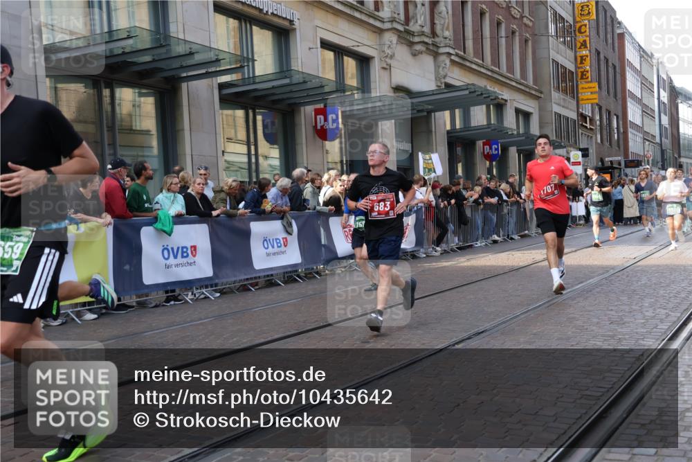 13.09.2026 - 21. swb-Marathon Bremen Strokosch-Dieckow http://msf.ph/oto/10435642 13.09.2026 13:14:04 Ziel 107, 235, 376, 469, 1043, 1125, 1492, 1542, 1814, 1998, 2043, 2084, 2203, 2913, 2922, 3085, 3545, 3821, 4452, 4685, 4728, 5794, 5836, 5986, 6130, 6506, 7117, 7591, 7659, 7826, 8456, 8919, 9783, 9868, 524, 670, 683, 1433, 1613, 1704, 1707, 1937, 2422, 2701, 2824, 3236, 5443, 5593, 5610, 6145, 6451, 7029, 7210, 7283, 7435, 7707, 7963, 8118, 8886, 9426, 9635, 9884, 10105 meine-sportfotos.de