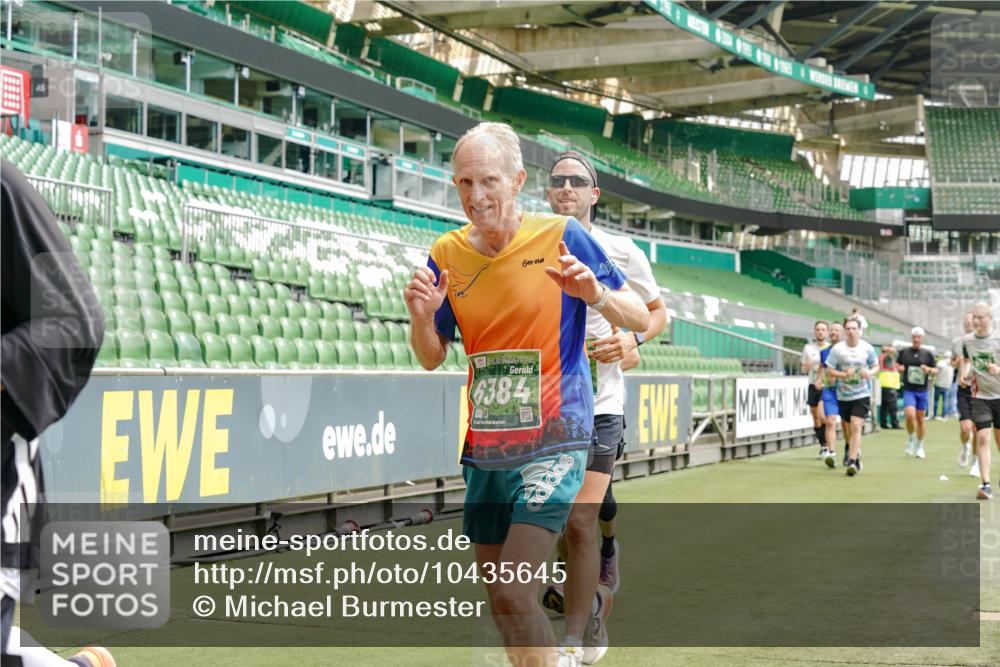13.09.2026 - 21. swb-Marathon Bremen Michael Burmester http://msf.ph/oto/10435645 13.09.2026 13:05:29 Laufen im Stadion 109, 178, 217, 244, 287, 323, 394, 430, 454, 534, 536, 565, 578, 613, 647, 784, 891, 900, 1073, 1239, 1243, 1274, 1307, 1308, 1373, 1380, 1456, 1533, 1581, 1627, 1656, 1687, 1780, 1914, 1932, 1941, 2023, 2076, 2089, 2126, 2241, 2244, 2265, 2301, 2310, 2355, 2369, 2393, 2430, 2452, 2464, 2602, 2723, 2742, 2764, 2867, 2872, 2891, 2910, 2919, 2957, 2959, 2985, 3028, 3030, 3115, 3217, 3278, 3320, 3343, 3419, 3425, 3444, 3485, 3521, 3796, 3909 meine-sportfotos.de