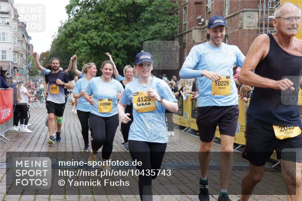 13.09.2026 - Kiel Lauf Yannick Fuchs http://msf.ph/oto/10435743 13.09.2026 09:49:51 Ziel 2066, 2110, 2366, 2976, 3571, 3687, 4067, 4125, 6359, 6658, 6706, 6707, 7606, 7641, 7884, 7937, 8128, 10105, 10159, 10229, 10565, 10990, 12045, 12047, 12560, 12749, 784, 2065, 2327, 2626, 2919, 3785, 4173, 4363, 4364, 4376, 4711, 4962, 5404, 8617, 8869, 9944, 10145, 11973, 12045, 12492, 12632, 639, 951, 1033, 1796, 3042, 3602, 3914, 4856, 5619, 5791, 7142, 7864, 8584, 8585, 8589, 8790, 8890, 9122, 9780, 10074, 10108, 10178, 10487, 10491, 12462 meine-sportfotos.de