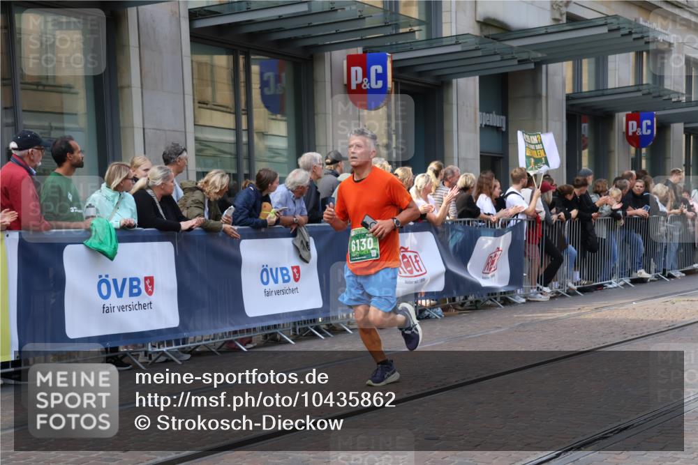 13.09.2026 - 21. swb-Marathon Bremen Strokosch-Dieckow http://msf.ph/oto/10435862 13.09.2026 13:14:11 Ziel 107, 199, 376, 469, 1043, 1125, 1492, 1814, 2043, 2203, 2251, 2913, 2971, 3085, 3545, 3821, 3834, 4452, 4586, 4685, 4728, 5239, 5794, 5836, 5986, 6130, 6506, 7117, 7659, 7782, 7826, 8366, 8456, 9242, 9783, 9868, 10016, 235, 524, 670, 683, 1433, 1542, 1613, 1707, 1998, 2084, 2422, 2701, 2824, 2922, 3236, 4728, 5443, 5593, 5610, 6145, 7029, 7210, 7283, 7435, 7591, 7963, 8118, 8886, 8919, 9426, 9635, 10105 meine-sportfotos.de