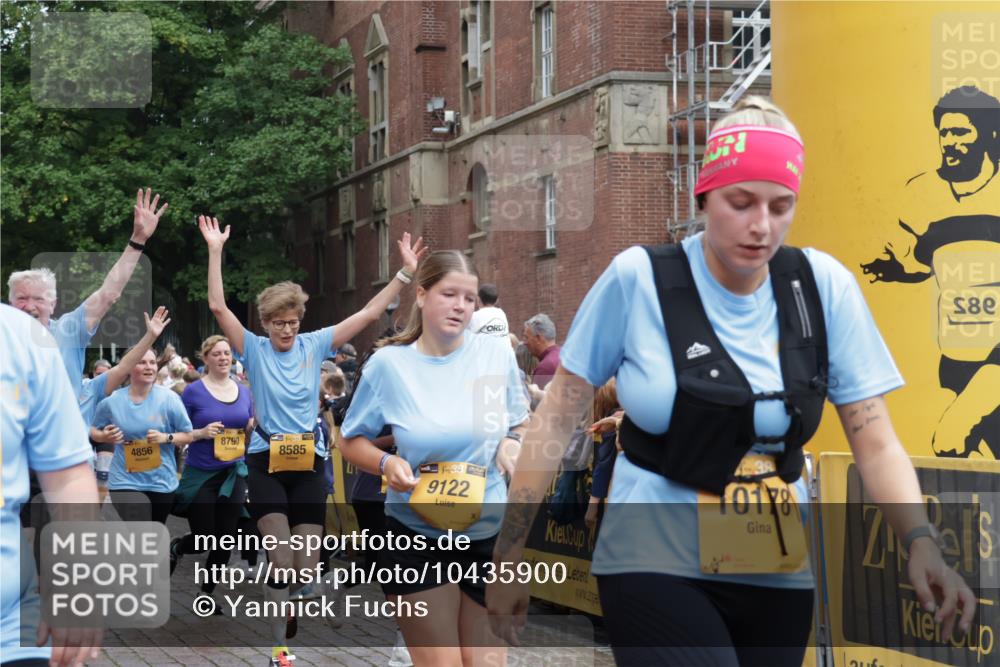 13.09.2026 - Kiel Lauf Yannick Fuchs http://msf.ph/oto/10435900 13.09.2026 09:50:03 Ziel 639, 951, 1033, 1796, 3042, 3602, 3914, 4856, 5619, 5791, 6706, 6707, 7142, 7937, 8584, 8585, 8589, 8790, 8890, 9122, 9780, 10074, 10108, 10178, 10487, 10491, 10653, 11565, 11814, 12047, 12462, 2065, 2066, 2110, 2366, 2976, 3571, 3687, 4067, 4125, 4363, 4376, 6359, 6658, 6706, 6707, 7606, 7641, 7884, 7937, 8128, 9944, 10105, 10159, 10229, 10565, 10990, 11973, 12045, 12047, 12492, 12560, 12749, 1366, 5184, 5254, 5535, 7864, 8023, 8042, 9683, 9793, 10548, 2327, 2919 meine-sportfotos.de