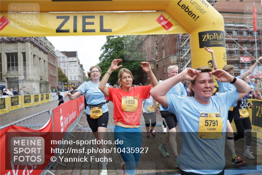 13.09.2026 - Kiel Lauf Yannick Fuchs http://msf.ph/oto/10435927 13.09.2026 09:50:05 Ziel 639, 951, 1033, 1796, 3042, 3602, 3914, 4856, 5619, 5791, 7142, 7864, 8584, 8585, 8589, 8790, 8890, 9122, 9780, 10074, 10108, 10178, 10487, 10491, 10653, 11565, 11814, 12462, 2065, 2066, 2110, 2366, 2976, 3571, 3687, 4067, 4125, 4363, 4376, 6359, 6658, 6706, 6707, 7606, 7641, 7884, 7937, 8128, 9944, 10105, 10159, 10229, 10565, 10990, 11973, 12045, 12047, 12560, 12749, 1366, 4229, 5184, 5254, 5535, 5596, 8023, 8042, 9683, 9793, 10548, 2327 meine-sportfotos.de
