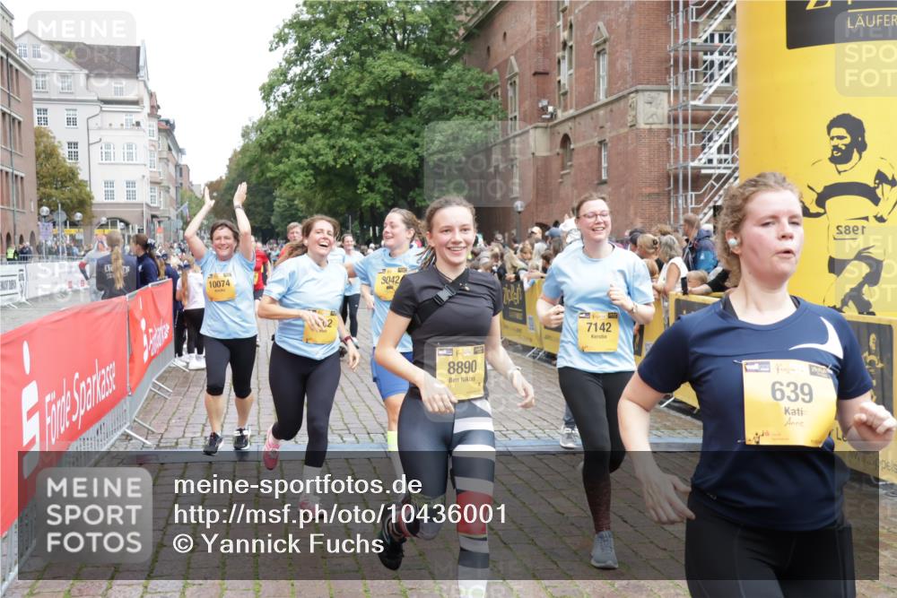 13.09.2026 - Kiel Lauf Yannick Fuchs http://msf.ph/oto/10436001 13.09.2026 09:50:09 Ziel 639, 951, 1033, 1366, 1796, 3042, 3602, 4856, 5619, 7142, 7864, 8042, 8584, 8585, 8589, 8790, 8890, 9122, 9683, 9780, 10074, 10108, 10487, 10491, 10548, 10653, 11565, 11814, 2066, 2110, 2366, 2976, 3571, 3687, 3914, 4067, 4125, 5791, 6359, 6658, 6706, 6707, 7606, 7641, 7884, 7937, 8128, 9122, 9944, 10105, 10159, 10178, 10229, 10565, 10990, 11973, 12045, 12047, 12462, 12560, 12749, 2811, 2816, 3561, 3698, 4229, 5184, 5254, 5535, 5596, 8023, 9793 meine-sportfotos.de
