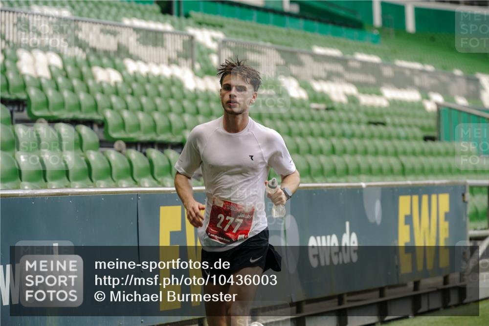 13.09.2026 - 21. swb-Marathon Bremen Michael Burmester http://msf.ph/oto/10436003 13.09.2026 12:38:38 Laufen im Stadion 277, 346, 466, 658, 895, 901, 1090, 1118, 1248, 1320, 1323, 1385, 1472, 1576, 1587, 1604, 1717, 1751, 1754, 1758, 1795, 1800, 1911, 2049, 2141, 2352, 2585, 2670, 3080, 3606, 5160, 5163, 5912, 6112, 7650, 8077, 8081, 8467, 9399, 9522, 9617, 250, 272, 299, 919, 1089, 1550, 1875, 1993, 4232, 7692, 13033 meine-sportfotos.de