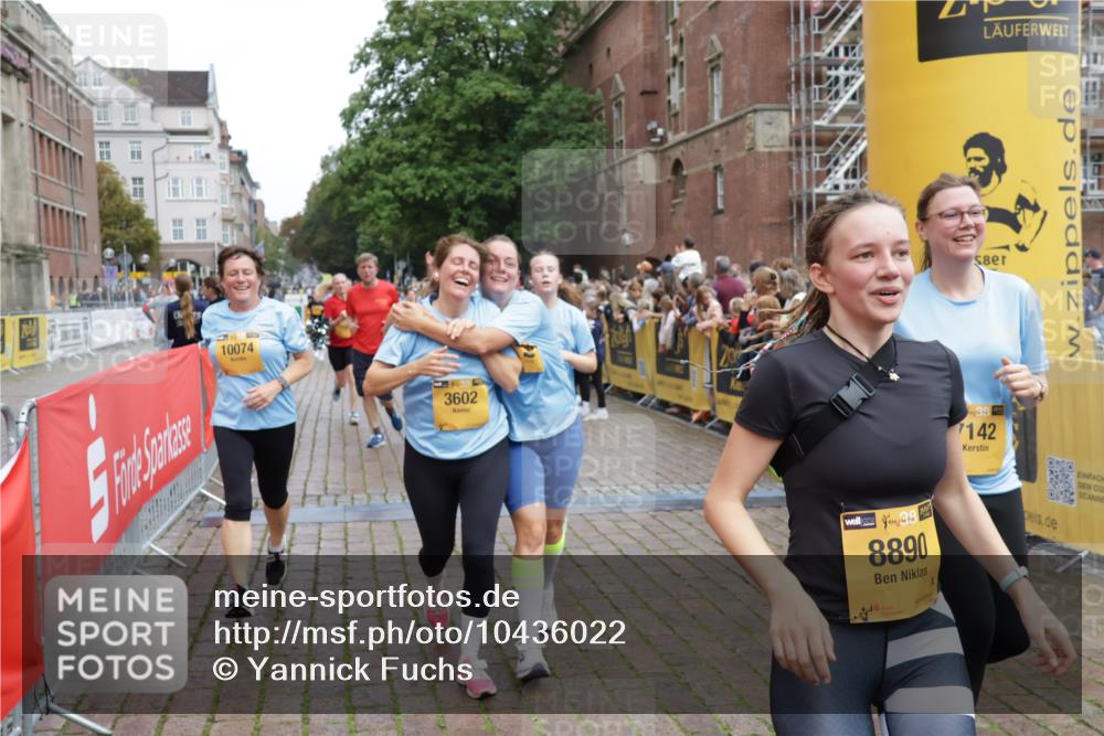 13.09.2026 - Kiel Lauf Yannick Fuchs http://msf.ph/oto/10436022 13.09.2026 09:50:09 Ziel 639, 951, 1033, 1366, 1796, 3042, 3602, 4856, 5619, 7142, 7864, 8042, 8584, 8585, 8589, 8790, 8890, 9122, 9683, 9780, 10074, 10108, 10487, 10491, 10548, 10653, 11565, 11814, 2066, 2110, 2366, 2976, 3571, 3687, 3914, 4067, 4125, 5791, 6359, 6658, 6706, 6707, 7606, 7641, 7884, 7937, 8128, 9122, 9944, 10105, 10159, 10178, 10229, 10565, 10990, 11973, 12045, 12047, 12462, 12560, 12749, 2811, 2816, 3561, 3698, 4229, 5184, 5254, 5535, 5596, 8023, 9793 meine-sportfotos.de