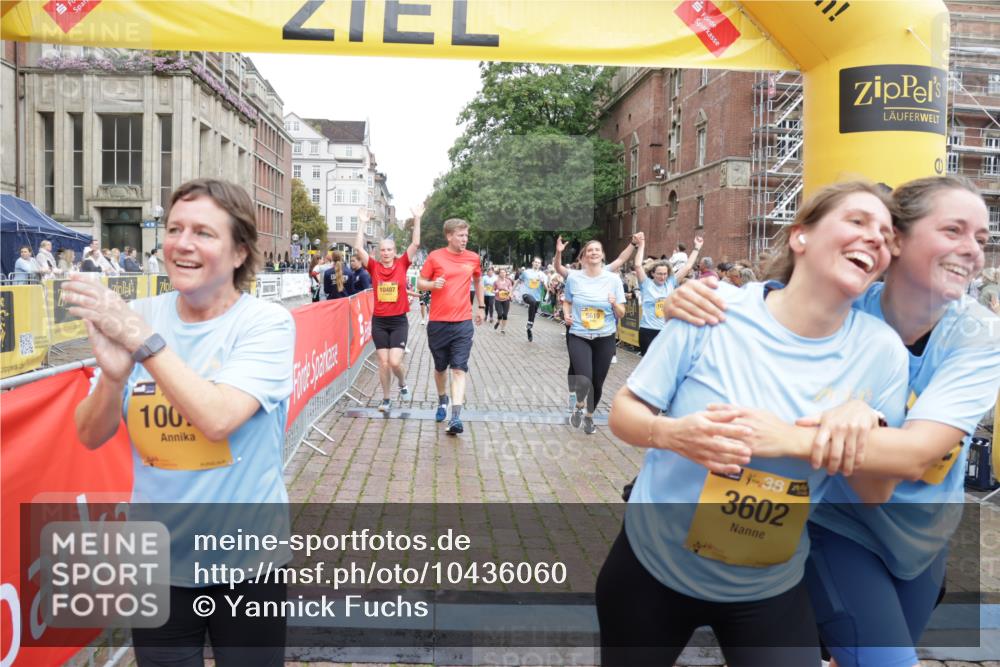 13.09.2026 - Kiel Lauf Yannick Fuchs http://msf.ph/oto/10436060 13.09.2026 09:50:11 Ziel 639, 951, 1366, 1796, 3042, 3602, 4856, 5535, 5619, 7142, 7864, 8042, 8584, 8585, 8589, 8790, 8890, 9683, 9780, 9793, 10074, 10108, 10487, 10491, 10548, 10653, 11565, 11814, 951, 1033, 1796, 2066, 2110, 2366, 2976, 3571, 3687, 3914, 4067, 4125, 5791, 6359, 6658, 6706, 6707, 7606, 7641, 7884, 7937, 8128, 8584, 8585, 8589, 9122, 9944, 10105, 10159, 10178, 10229, 10565, 10990, 11973, 12045, 12047, 12462, 12560, 12749, 2811, 2816, 3561, 3698, 4229, 5184, 5254, 5596, 8023 meine-sportfotos.de