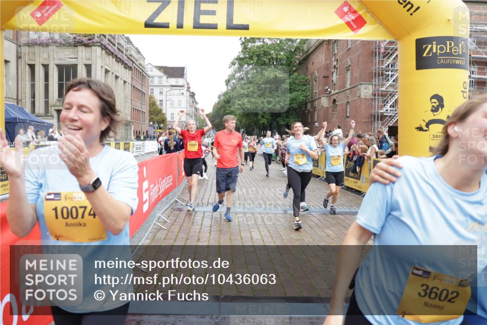 13.09.2026 - Kiel Lauf Yannick Fuchs http://msf.ph/oto/10436063 13.09.2026 09:50:11 Ziel 639, 951, 1366, 1796, 3042, 3602, 4856, 5535, 5619, 7142, 7864, 8042, 8584, 8585, 8589, 8790, 8890, 9683, 9780, 9793, 10074, 10108, 10487, 10491, 10548, 10653, 11565, 11814, 951, 1033, 1796, 2066, 2110, 2366, 2976, 3571, 3687, 3914, 4067, 4125, 5791, 6359, 6658, 6706, 6707, 7606, 7641, 7884, 7937, 8128, 8584, 8585, 8589, 9122, 9944, 10105, 10159, 10178, 10229, 10565, 10990, 11973, 12045, 12047, 12462, 12560, 12749, 2811, 2816, 3561, 3698, 4229, 5184, 5254, 5596, 8023 meine-sportfotos.de