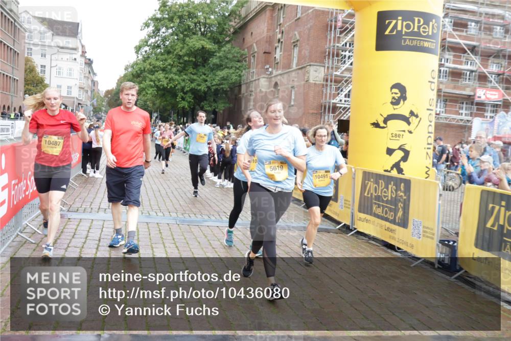 13.09.2026 - Kiel Lauf Yannick Fuchs http://msf.ph/oto/10436080 13.09.2026 09:50:12 Ziel 639, 1366, 3042, 3602, 4856, 5535, 5619, 7142, 7864, 8042, 8790, 8890, 9683, 9780, 9793, 10074, 10108, 10487, 10491, 10548, 10653, 11565, 11814, 951, 1033, 1796, 2066, 2110, 2366, 2976, 3571, 3687, 3914, 4067, 4125, 4856, 5791, 6359, 6658, 6706, 6707, 7606, 7641, 7884, 7937, 8128, 8584, 8585, 8589, 8790, 9122, 9944, 10105, 10159, 10178, 10229, 10565, 10990, 11973, 12045, 12047, 12462, 12560, 12749, 1545, 2811, 2816, 3289, 3561, 3698, 4229, 5184, 5254, 5596, 8023 meine-sportfotos.de
