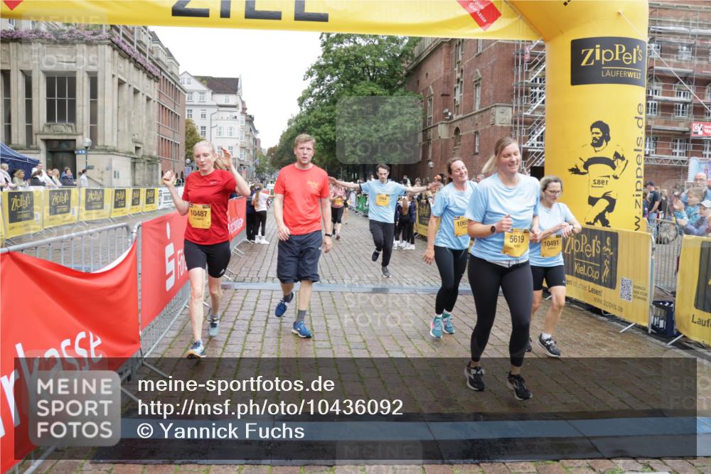 13.09.2026 - Kiel Lauf Yannick Fuchs http://msf.ph/oto/10436092 13.09.2026 09:50:13 Ziel 639, 1366, 3042, 3602, 5535, 5619, 7142, 7864, 8042, 8890, 9683, 9780, 9793, 10074, 10108, 10487, 10491, 10548, 10653, 11565, 11814, 639, 951, 1033, 1796, 2066, 2110, 2366, 2976, 3571, 3687, 3914, 4067, 4125, 4856, 5791, 6359, 6658, 6706, 6707, 7606, 7641, 7884, 7937, 8128, 8584, 8585, 8589, 8790, 9122, 9944, 10105, 10159, 10178, 10229, 10565, 10990, 11973, 12045, 12047, 12462, 12560, 12749, 1545, 2811, 2816, 3289, 3561, 3698, 4229, 5184, 5254, 5596, 8023 meine-sportfotos.de
