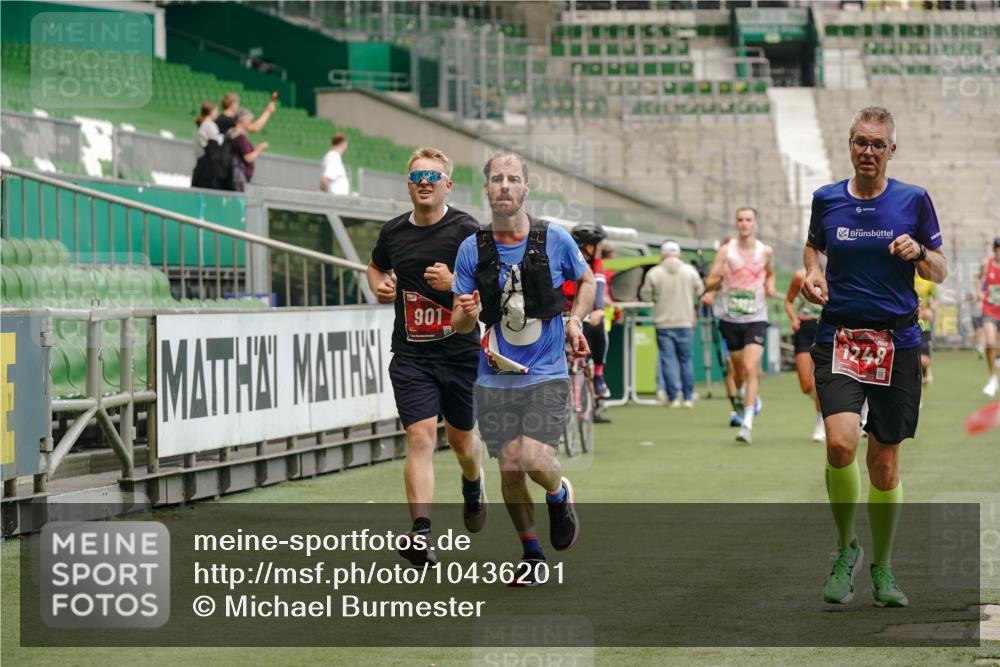 13.09.2026 - 21. swb-Marathon Bremen Michael Burmester http://msf.ph/oto/10436201 13.09.2026 12:38:52 Laufen im Stadion 277, 346, 807, 895, 901, 1090, 1118, 1248, 1320, 1323, 1472, 1576, 1587, 1604, 1717, 1751, 1758, 1795, 1800, 1852, 1911, 2049, 2099, 2141, 2352, 2585, 2670, 3080, 3606, 3744, 5160, 5163, 5912, 6112, 7650, 8077, 8081, 8467, 9399, 9522, 9617, 250, 272, 850, 1089, 1550, 1875, 1993, 4232, 7692, 8075, 13033 meine-sportfotos.de