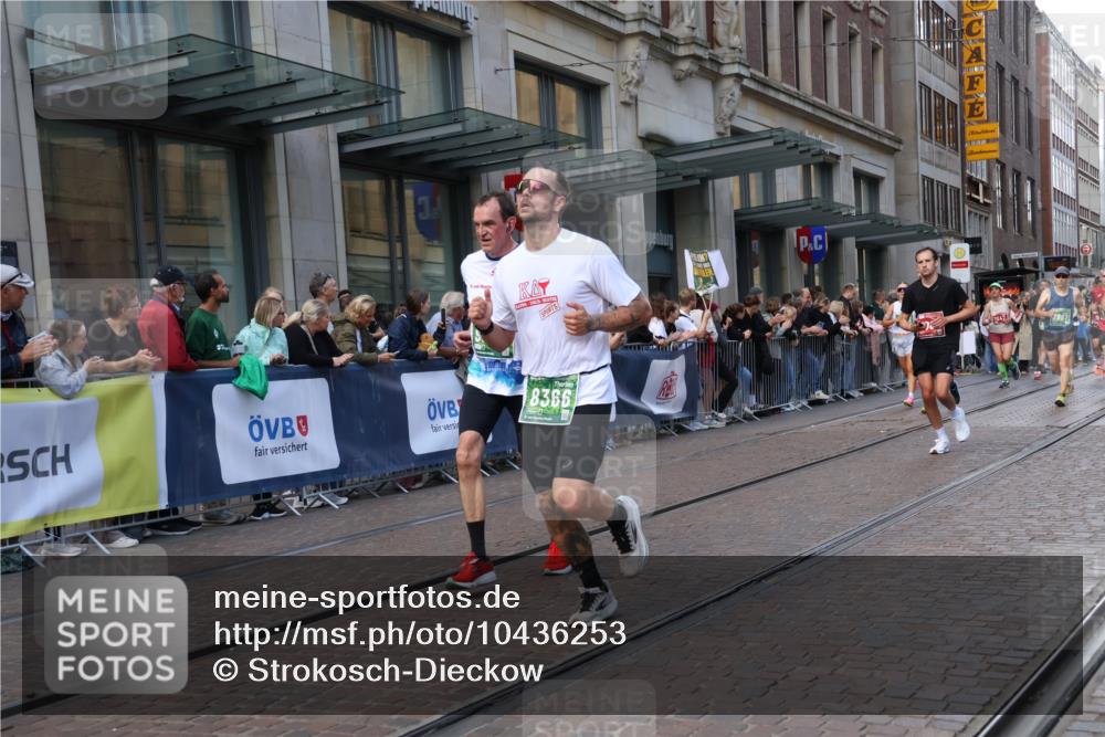 13.09.2026 - 21. swb-Marathon Bremen Strokosch-Dieckow http://msf.ph/oto/10436253 13.09.2026 13:14:23 Ziel 199, 376, 615, 616, 889, 1043, 1455, 1492, 1748, 1814, 2251, 2847, 2971, 2997, 3012, 3057, 3085, 3175, 3206, 3821, 3834, 4097, 4226, 4246, 4569, 4586, 4685, 4968, 5239, 5315, 5649, 5794, 5962, 6404, 6472, 6506, 7117, 7251, 7782, 7826, 8366, 8409, 9242, 9523, 9868, 10016, 13141, 107, 235, 469, 1125, 1433, 1542, 1613, 1998, 2043, 2084, 2203, 2701, 2913, 2922, 3545, 4452, 4728, 5593, 5836, 5986, 6130, 6145, 7029, 7435, 7591, 7659, 7963, 8118, 8886, 8919, 9783, 10105 meine-sportfotos.de