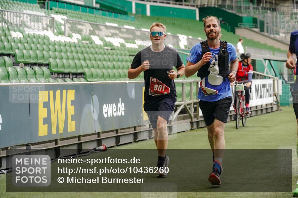 13.09.2026 - 21. swb-Marathon Bremen Michael Burmester http://msf.ph/oto/10436260 13.09.2026 12:38:54 Laufen im Stadion 277, 346, 807, 895, 901, 1090, 1118, 1248, 1320, 1323, 1472, 1576, 1587, 1604, 1717, 1751, 1758, 1795, 1800, 1852, 1911, 2049, 2099, 2141, 2352, 2585, 2670, 3080, 3606, 3744, 5160, 5163, 5912, 6112, 7650, 8077, 8081, 8467, 9399, 9522, 9617, 9630, 250, 272, 850, 1089, 1550, 1875, 1993, 4232, 7692, 8075, 13033 meine-sportfotos.de