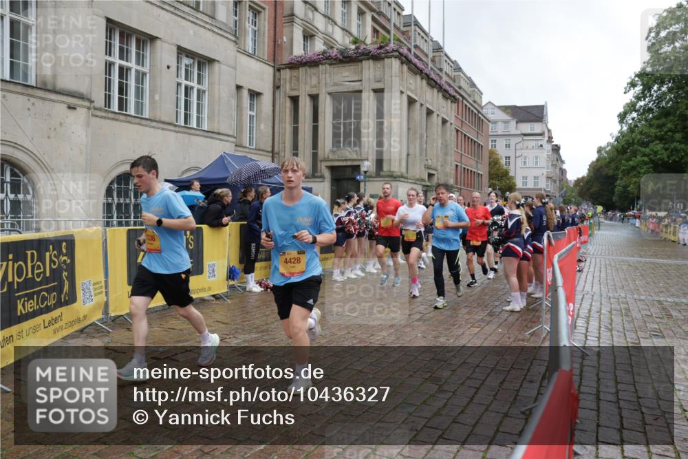 13.09.2026 - Kiel Lauf Yannick Fuchs http://msf.ph/oto/10436327 13.09.2026 11:47:18 Ziel  meine-sportfotos.de