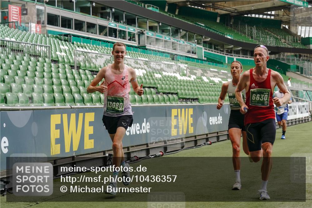 13.09.2026 - 21. swb-Marathon Bremen Michael Burmester http://msf.ph/oto/10436357 13.09.2026 12:39:00 Laufen im Stadion 277, 346, 807, 895, 901, 1090, 1118, 1248, 1320, 1323, 1472, 1508, 1576, 1587, 1604, 1717, 1751, 1758, 1795, 1800, 1852, 1911, 2049, 2099, 2141, 2352, 2670, 3080, 3606, 3744, 5160, 5163, 5912, 6112, 7650, 8077, 8081, 8467, 9399, 9522, 9617, 9630, 13080, 250, 272, 365, 850, 1089, 1288, 1550, 1875, 1993, 4232, 7692, 8075, 13033 meine-sportfotos.de