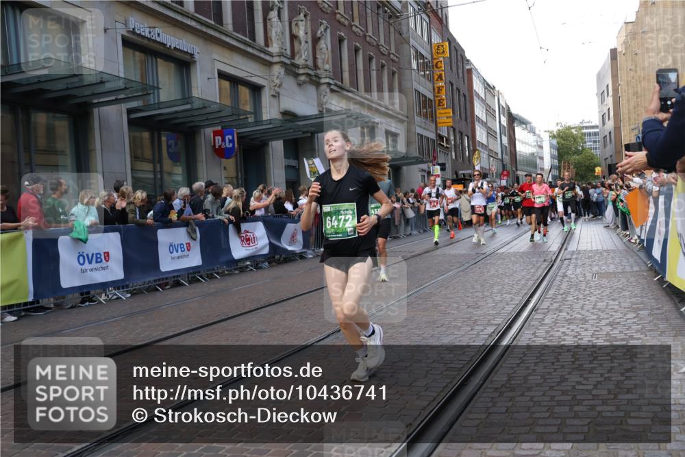 13.09.2026 - 21. swb-Marathon Bremen Strokosch-Dieckow http://msf.ph/oto/10436741 13.09.2026 13:14:33 Ziel 615, 616, 889, 1455, 1510, 1748, 2251, 2383, 2847, 2971, 2997, 3012, 3057, 3175, 3206, 3504, 3717, 3834, 4097, 4226, 4246, 4569, 4586, 4968, 5294, 5298, 5315, 5471, 5649, 5796, 5962, 6379, 6404, 6472, 6528, 6717, 7190, 7251, 7782, 8238, 8409, 9242, 9523, 9797, 10016, 13141, 107, 199, 376, 469, 1043, 1125, 1492, 1542, 1814, 1998, 2043, 2084, 2203, 2913, 2922, 3085, 3545, 3821, 3834, 4452, 4685, 4728, 5239, 5794, 5836, 5986, 6130, 6506, 7591, 7659, 8919, 9783 meine-sportfotos.de