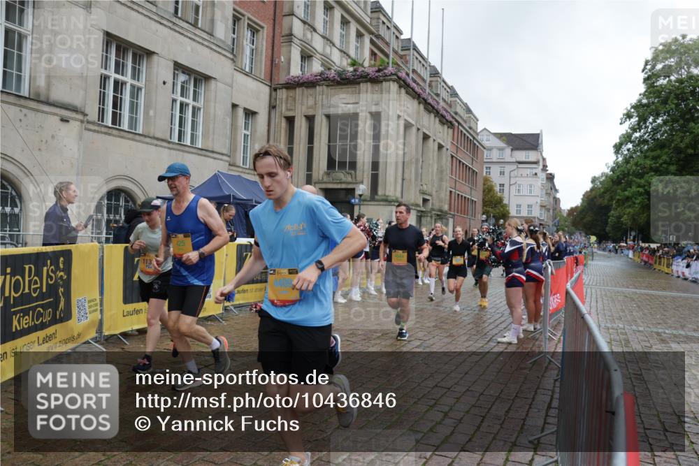 13.09.2026 - Kiel Lauf Yannick Fuchs http://msf.ph/oto/10436846 13.09.2026 11:48:00 Ziel  meine-sportfotos.de