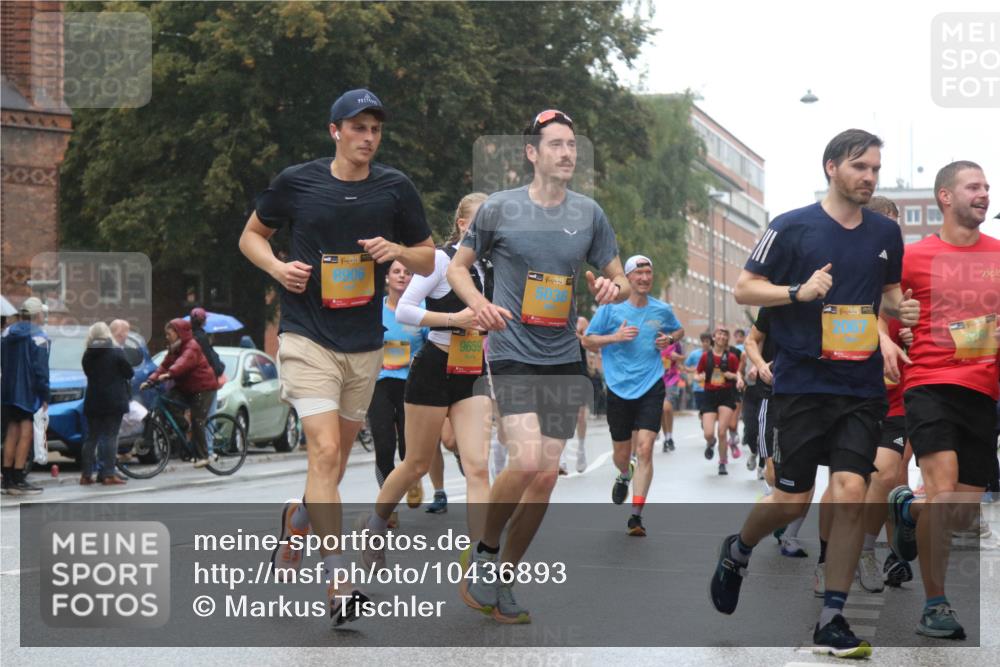 13.09.2026 - Kiel Lauf Markus Tischler http://msf.ph/oto/10436893 13.09.2026 11:44:33 Fleethörn 39, 8906, 9659, 38, 5036, 38 meine-sportfotos.de