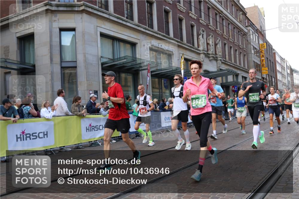 13.09.2026 - 21. swb-Marathon Bremen Strokosch-Dieckow http://msf.ph/oto/10436946 13.09.2026 13:14:37 Ziel 615, 616, 889, 1455, 1510, 1748, 2383, 2847, 2997, 3012, 3057, 3175, 3206, 3504, 3717, 4097, 4226, 4246, 4569, 4968, 5294, 5298, 5315, 5417, 5471, 5649, 5796, 5962, 6351, 6379, 6404, 6472, 6521, 6528, 6717, 7190, 7251, 7432, 8238, 8409, 9363, 9523, 9797, 13141, 107, 199, 376, 469, 1043, 1125, 1492, 1814, 2043, 2203, 2251, 2913, 2971, 2997, 3012, 3085, 3545, 3821, 3834, 4452, 4586, 4685, 5239, 5794, 5836, 5986, 6130, 6506, 7659, 9783 meine-sportfotos.de