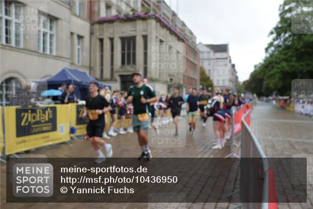 13.09.2026 - Kiel Lauf Yannick Fuchs http://msf.ph/oto/10436950 13.09.2026 11:48:09 Ziel  meine-sportfotos.de