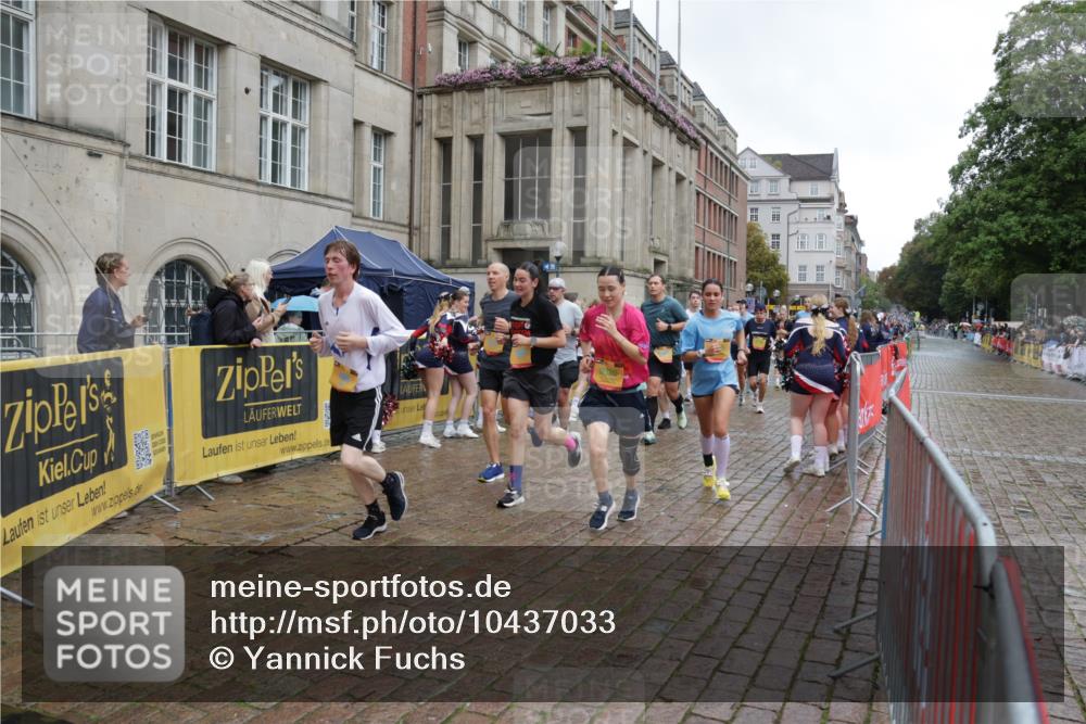 13.09.2026 - Kiel Lauf Yannick Fuchs http://msf.ph/oto/10437033 13.09.2026 11:48:13 Ziel  meine-sportfotos.de