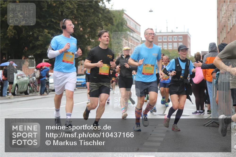 13.09.2026 - Kiel Lauf Markus Tischler http://msf.ph/oto/10437166 13.09.2026 11:45:44 Fleethörn 5189, 39, 2524, 38, 8888 meine-sportfotos.de