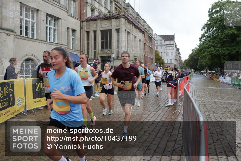 13.09.2026 - Kiel Lauf Yannick Fuchs http://msf.ph/oto/10437199 13.09.2026 11:48:21 Ziel  meine-sportfotos.de