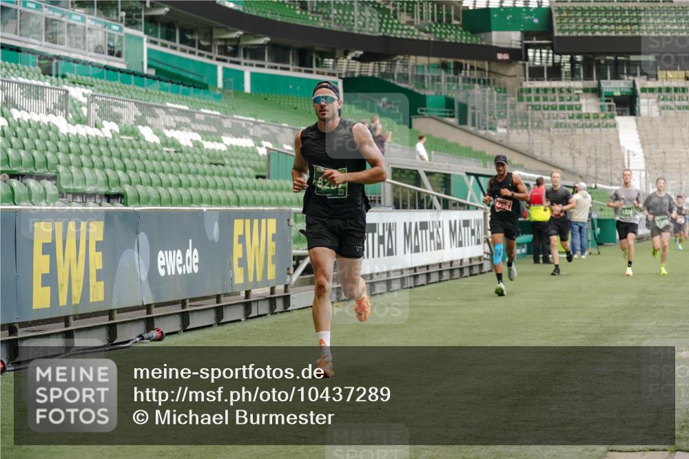 13.09.2026 - 21. swb-Marathon Bremen Michael Burmester http://msf.ph/oto/10437289 13.09.2026 12:39:46 Laufen im Stadion 277, 453, 807, 862, 901, 1248, 1320, 1323, 1379, 1472, 1508, 1540, 1576, 1587, 1717, 1751, 1758, 1795, 1800, 1852, 1901, 1911, 1950, 2049, 2099, 3080, 3606, 3744, 4381, 5160, 5163, 5912, 6201, 6630, 7118, 7671, 8467, 9630, 10034, 13080, 13224, 365, 850, 1288, 1485, 1550, 1583, 1875, 1993, 2073, 3617, 4232, 7244, 7692, 7768, 8075, 8729, 13033 meine-sportfotos.de