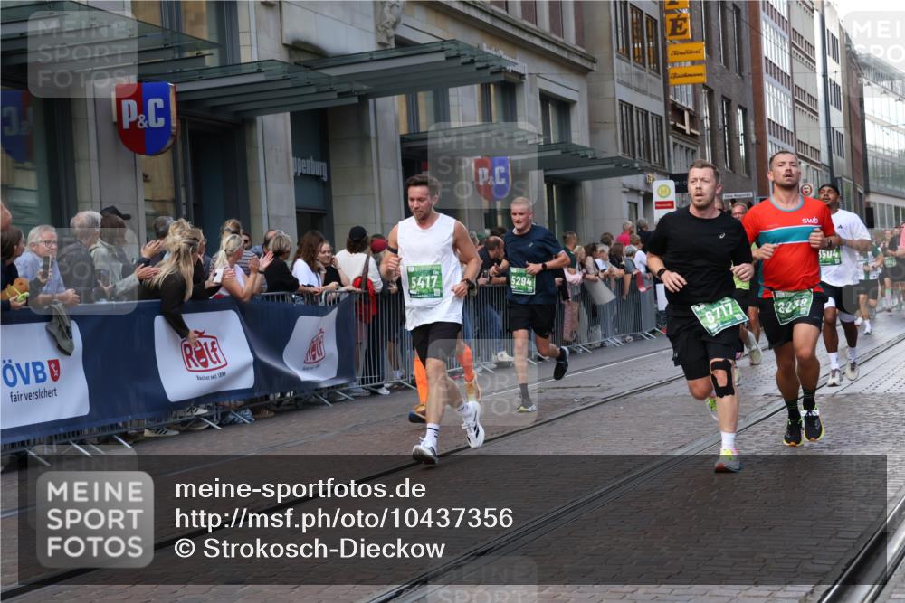 13.09.2026 - 21. swb-Marathon Bremen Strokosch-Dieckow http://msf.ph/oto/10437356 13.09.2026 13:14:46 Ziel 889, 1510, 1664, 1748, 2383, 3206, 3357, 3504, 3717, 4111, 4226, 4382, 4968, 4992, 5003, 5149, 5294, 5298, 5315, 5385, 5417, 5471, 5796, 6351, 6379, 6404, 6521, 6528, 6717, 6773, 6902, 7190, 7432, 7497, 7515, 8238, 9253, 9338, 9363, 9483, 9523, 9797, 13137, 13139, 13141, 199, 376, 615, 616, 1043, 1125, 1455, 1492, 1748, 1814, 2251, 2847, 2971, 2997, 3012, 3057, 3085, 3175, 3821, 3834, 4097, 4226, 4246, 4569, 4586, 4685, 5239, 5315, 5649, 5794, 5836, 5962, 6130, 6472, 6506 meine-sportfotos.de