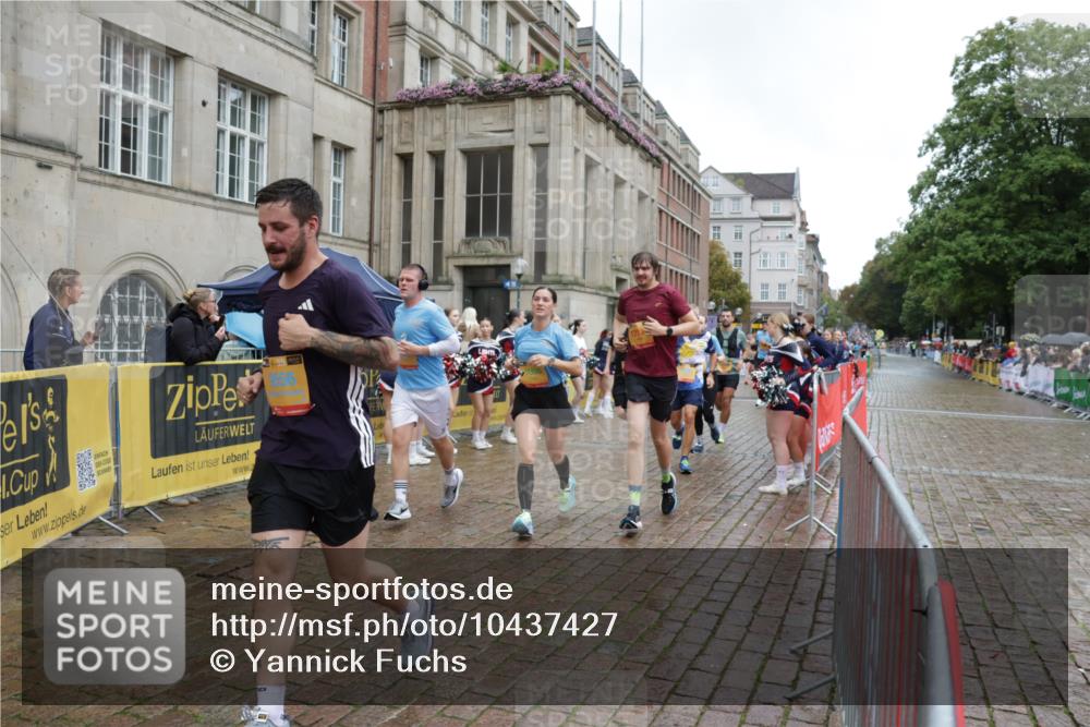 13.09.2026 - Kiel Lauf Yannick Fuchs http://msf.ph/oto/10437427 13.09.2026 11:48:37 Ziel  meine-sportfotos.de