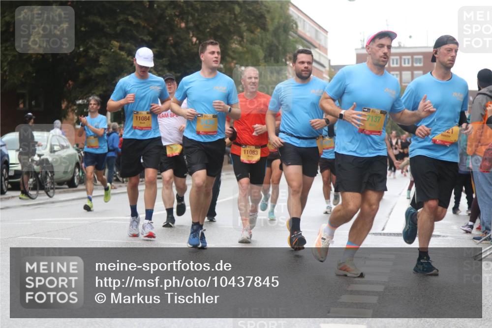 13.09.2026 - Kiel Lauf Markus Tischler http://msf.ph/oto/10437845 13.09.2026 11:48:48 Fleethörn 11084, 38, 7137, 1, 49, 2436, 11083 meine-sportfotos.de