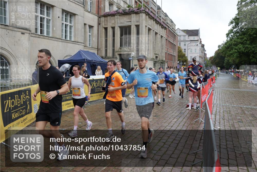 13.09.2026 - Kiel Lauf Yannick Fuchs http://msf.ph/oto/10437854 13.09.2026 11:49:07 Ziel  meine-sportfotos.de