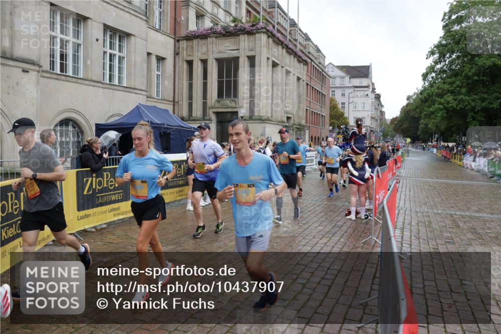 13.09.2026 - Kiel Lauf Yannick Fuchs http://msf.ph/oto/10437907 13.09.2026 11:49:10 Ziel  meine-sportfotos.de