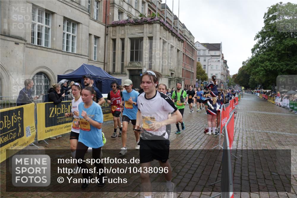 13.09.2026 - Kiel Lauf Yannick Fuchs http://msf.ph/oto/10438096 13.09.2026 11:49:20 Ziel  meine-sportfotos.de