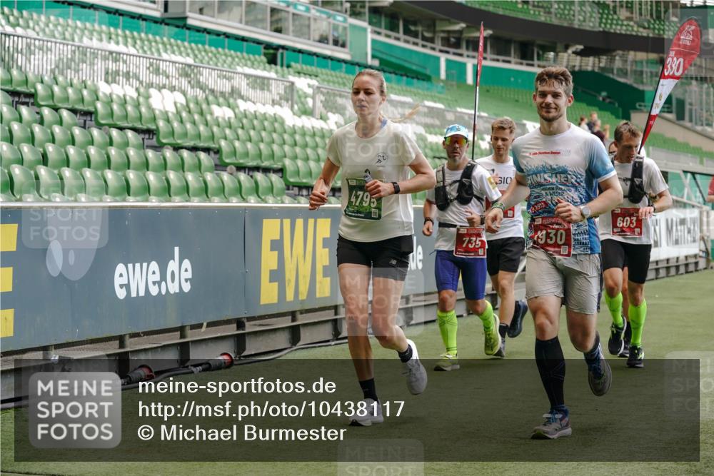 13.09.2026 - 21. swb-Marathon Bremen Michael Burmester http://msf.ph/oto/10438117 13.09.2026 12:40:34 Laufen im Stadion 126, 371, 453, 603, 640, 650, 671, 735, 744, 807, 862, 912, 957, 1136, 1336, 1379, 1381, 1508, 1540, 1571, 1614, 1758, 1795, 1797, 1800, 1852, 1860, 1901, 1930, 1950, 2049, 2099, 2986, 3744, 4381, 4936, 6201, 6630, 7118, 7671, 8065, 9065, 9329, 9630, 10034, 13080, 13224, 365, 466, 658, 850, 1090, 1288, 1385, 1485, 1583, 1604, 1754, 1993, 2073, 2585, 3617, 7244, 7768, 8075, 8729, 13033 meine-sportfotos.de
