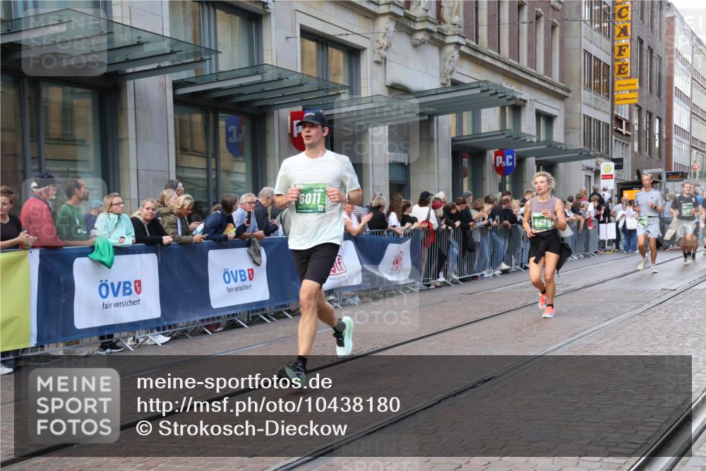 13.09.2026 - 21. swb-Marathon Bremen Strokosch-Dieckow http://msf.ph/oto/10438180 13.09.2026 13:15:05 Ziel 1445, 1664, 3346, 3357, 3743, 4111, 4212, 4646, 4653, 4663, 5003, 5149, 5385, 6011, 6162, 6526, 6773, 6902, 7203, 7291, 7346, 7497, 7515, 7717, 7730, 7992, 8086, 8254, 8255, 9253, 9391, 9483, 13137, 13139, 615, 616, 889, 1455, 1510, 1748, 2383, 3057, 3175, 3206, 3504, 3717, 4097, 4226, 4246, 4382, 4569, 4968, 4992, 5294, 5298, 5315, 5417, 5471, 5649, 5796, 5962, 6351, 6379, 6404, 6472, 6521, 6528, 6717, 7190, 7432, 8238, 9338, 9363, 9523, 9797, 13141 meine-sportfotos.de