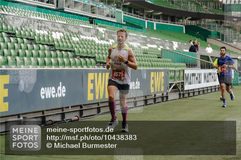 13.09.2026 - 21. swb-Marathon Bremen Michael Burmester http://msf.ph/oto/10438383 13.09.2026 12:40:43 Laufen im Stadion 126, 371, 453, 603, 640, 650, 671, 735, 744, 807, 862, 912, 957, 1136, 1336, 1379, 1381, 1508, 1540, 1571, 1614, 1797, 1852, 1860, 1901, 1930, 1950, 2049, 2099, 2986, 3744, 4381, 4399, 4795, 4936, 6201, 6630, 7118, 7671, 8065, 9065, 9329, 9630, 10034, 13080, 13224, 365, 466, 658, 850, 895, 1090, 1118, 1288, 1385, 1485, 1583, 1604, 1754, 2073, 2585, 2670, 3617, 7244, 7768, 8075, 8729 meine-sportfotos.de