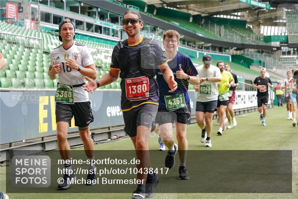 13.09.2026 - 21. swb-Marathon Bremen Michael Burmester http://msf.ph/oto/10438417 13.09.2026 13:06:13 Laufen im Stadion 109, 178, 217, 244, 287, 303, 310, 323, 372, 394, 430, 454, 536, 578, 613, 647, 784, 831, 891, 900, 1073, 1083, 1205, 1239, 1243, 1274, 1307, 1308, 1365, 1369, 1380, 1437, 1533, 1545, 1574, 1581, 1627, 1656, 1780, 1823, 1848, 1871, 1909, 1914, 1932, 1941, 2023, 2076, 2089, 2090, 2126, 2241, 2244, 2265, 2275, 2301, 2310, 2355, 2356, 2393, 2440, 2464, 2602, 2707, 2723, 2742, 2764, 2867, 2902, 2959, 2985, 3030, 3115, 3278, 3320, 3343, 3444, 3485 meine-sportfotos.de