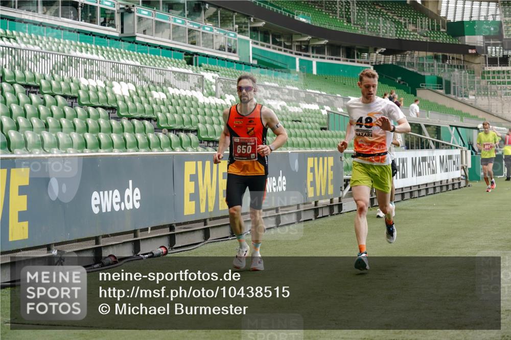 13.09.2026 - 21. swb-Marathon Bremen Michael Burmester http://msf.ph/oto/10438515 13.09.2026 12:40:51 Laufen im Stadion 126, 371, 453, 603, 640, 650, 671, 735, 744, 807, 862, 912, 957, 1136, 1336, 1379, 1381, 1411, 1508, 1540, 1571, 1614, 1797, 1822, 1852, 1860, 1901, 1930, 1950, 2099, 2986, 3624, 3744, 4381, 4399, 4795, 4936, 6198, 6201, 6630, 7118, 7671, 8065, 9065, 9329, 9630, 10034, 13080, 13224, 346, 365, 466, 658, 895, 1090, 1118, 1288, 1385, 1485, 1583, 1604, 1754, 2073, 2141, 2585, 2670, 3617, 7244, 7768, 8729 meine-sportfotos.de