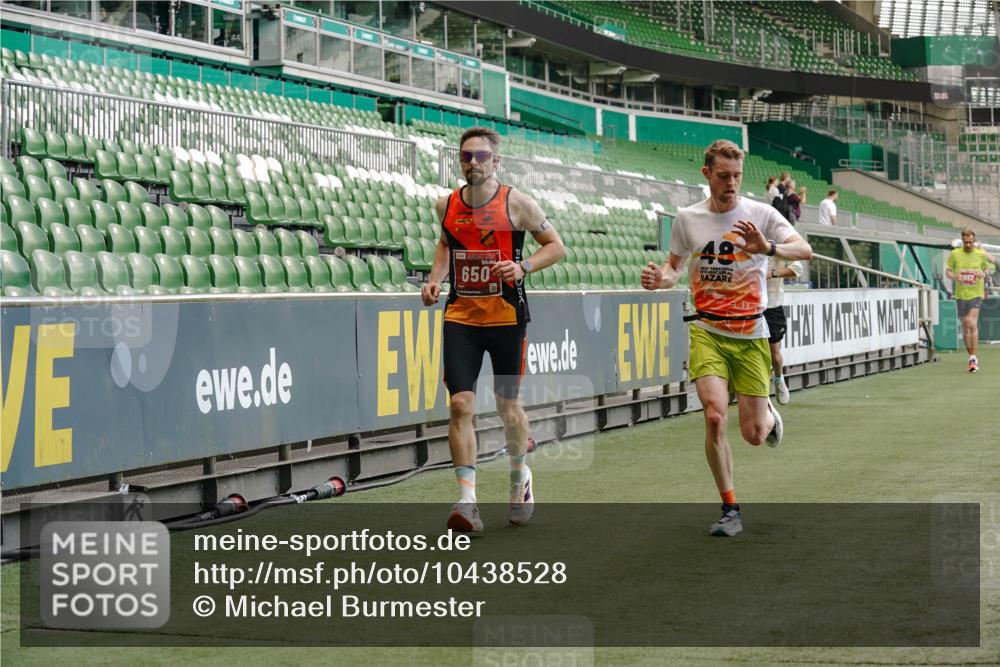 13.09.2026 - 21. swb-Marathon Bremen Michael Burmester http://msf.ph/oto/10438528 13.09.2026 12:40:51 Laufen im Stadion 126, 371, 453, 603, 640, 650, 671, 735, 744, 807, 862, 912, 957, 1136, 1336, 1379, 1381, 1411, 1508, 1540, 1571, 1614, 1797, 1822, 1852, 1860, 1901, 1930, 1950, 2099, 2986, 3624, 3744, 4381, 4399, 4795, 4936, 6198, 6201, 6630, 7118, 7671, 8065, 9065, 9329, 9630, 10034, 13080, 13224, 346, 365, 466, 658, 895, 1090, 1118, 1288, 1385, 1485, 1583, 1604, 1754, 2073, 2141, 2585, 2670, 3617, 7244, 7768, 8729 meine-sportfotos.de