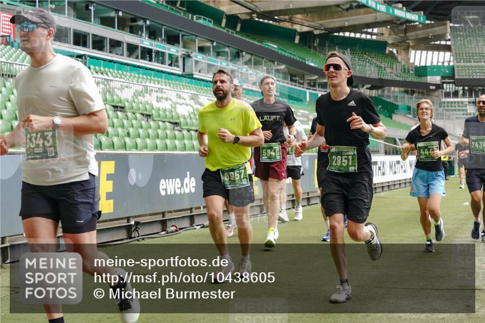 13.09.2026 - 21. swb-Marathon Bremen Michael Burmester http://msf.ph/oto/10438605 13.09.2026 13:06:16 Laufen im Stadion 109, 217, 244, 287, 303, 310, 323, 372, 394, 430, 454, 536, 578, 613, 647, 716, 784, 831, 891, 900, 1073, 1083, 1205, 1239, 1243, 1274, 1307, 1308, 1365, 1369, 1380, 1437, 1533, 1545, 1574, 1581, 1627, 1656, 1780, 1823, 1848, 1871, 1909, 1914, 1932, 1941, 2023, 2076, 2089, 2090, 2126, 2241, 2244, 2265, 2275, 2301, 2310, 2355, 2356, 2393, 2440, 2464, 2602, 2699, 2707, 2721, 2723, 2742, 2764, 2818, 2902, 2959, 2985, 3030, 3115, 3278, 3320, 3343, 3444, 3485 meine-sportfotos.de