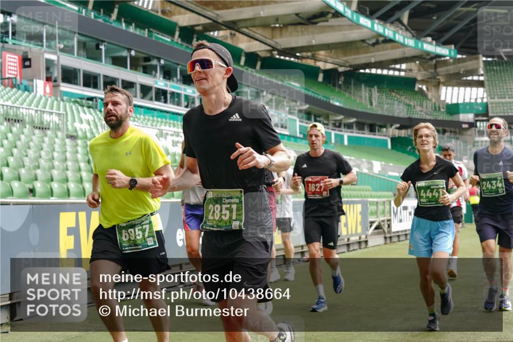 13.09.2026 - 21. swb-Marathon Bremen Michael Burmester http://msf.ph/oto/10438664 13.09.2026 13:06:16 Laufen im Stadion 109, 217, 244, 287, 303, 310, 323, 372, 394, 430, 454, 536, 578, 613, 647, 716, 784, 831, 891, 900, 1073, 1083, 1205, 1239, 1243, 1274, 1307, 1308, 1365, 1369, 1380, 1437, 1533, 1545, 1574, 1581, 1627, 1656, 1780, 1823, 1848, 1871, 1909, 1914, 1932, 1941, 2023, 2076, 2089, 2090, 2126, 2241, 2244, 2265, 2275, 2301, 2310, 2355, 2356, 2393, 2440, 2464, 2602, 2699, 2707, 2721, 2723, 2742, 2764, 2818, 2902, 2959, 2985, 3030, 3115, 3278, 3320, 3343, 3444, 3485 meine-sportfotos.de