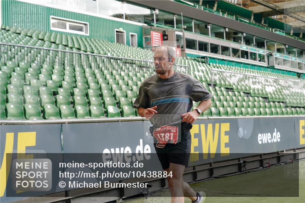 13.09.2026 - 21. swb-Marathon Bremen Michael Burmester http://msf.ph/oto/10438884 13.09.2026 12:41:12 Laufen im Stadion 126, 371, 453, 603, 640, 650, 671, 735, 744, 862, 912, 957, 1136, 1336, 1379, 1381, 1411, 1540, 1571, 1614, 1667, 1797, 1822, 1850, 1860, 1901, 1930, 1950, 2094, 2986, 3624, 4381, 4399, 4795, 4936, 6198, 6201, 6264, 6630, 7118, 7671, 8065, 9065, 9329, 10034, 13080, 13224, 277, 346, 466, 658, 895, 1090, 1118, 1320, 1323, 1385, 1485, 1583, 1604, 1754, 1911, 2073, 2141, 2352, 2585, 2670, 3080, 3606, 3617, 7244, 8729 meine-sportfotos.de