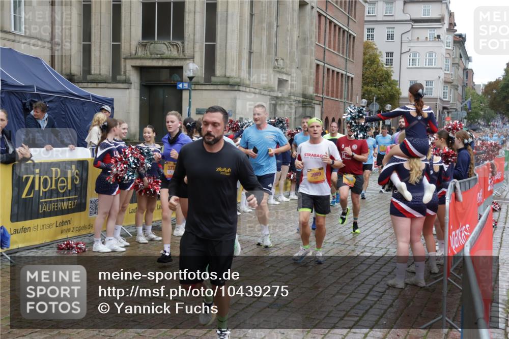 13.09.2026 - Kiel Lauf Yannick Fuchs http://msf.ph/oto/10439275 13.09.2026 11:50:35 Ziel 2063 meine-sportfotos.de