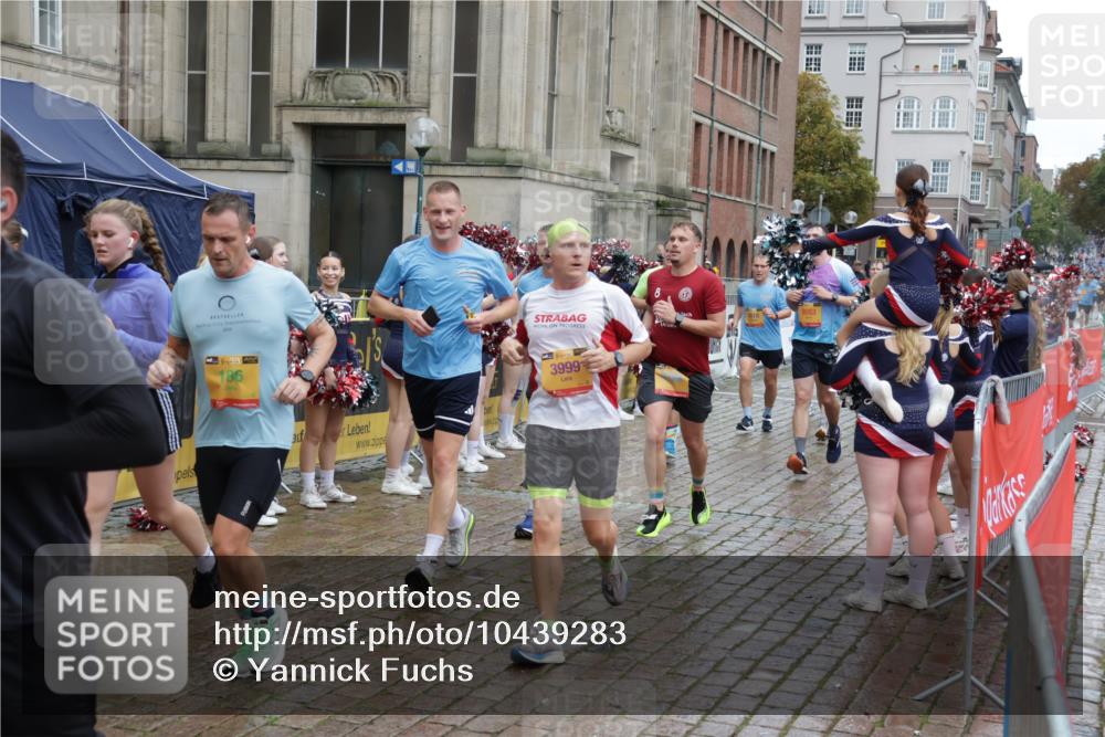 13.09.2026 - Kiel Lauf Yannick Fuchs http://msf.ph/oto/10439283 13.09.2026 11:50:36 Ziel 2063 meine-sportfotos.de