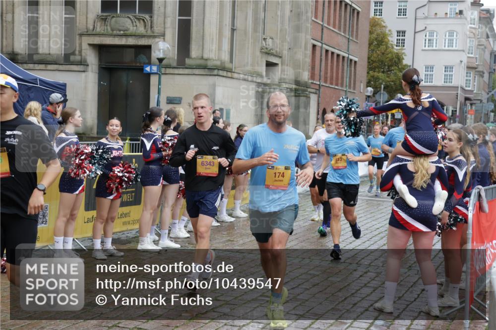 13.09.2026 - Kiel Lauf Yannick Fuchs http://msf.ph/oto/10439547 13.09.2026 11:50:52 Ziel 2063 meine-sportfotos.de