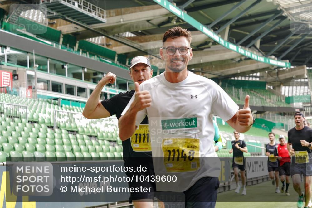 13.09.2026 - 21. swb-Marathon Bremen Michael Burmester http://msf.ph/oto/10439600 13.09.2026 10:27:19 Laufen im Stadion 10096, 10142, 10172, 10189, 10210, 10214, 10223, 10228, 10231, 10269, 10289, 10293, 10310, 10318, 10319, 10352, 10393, 10398, 10436, 10445, 10447, 10454, 10464, 10489, 10504, 10508, 10514, 10536, 10541, 10566, 10583, 10594, 10628, 10638, 10735, 10744, 10806, 10807, 10846, 10860, 10866, 10873, 10897, 10898, 10917, 10956, 10987, 10992, 11015, 11060, 11063, 11076, 11110, 11111, 11130, 11135, 11148, 11155, 11187, 11193, 11199, 11209, 11232, 11279 meine-sportfotos.de