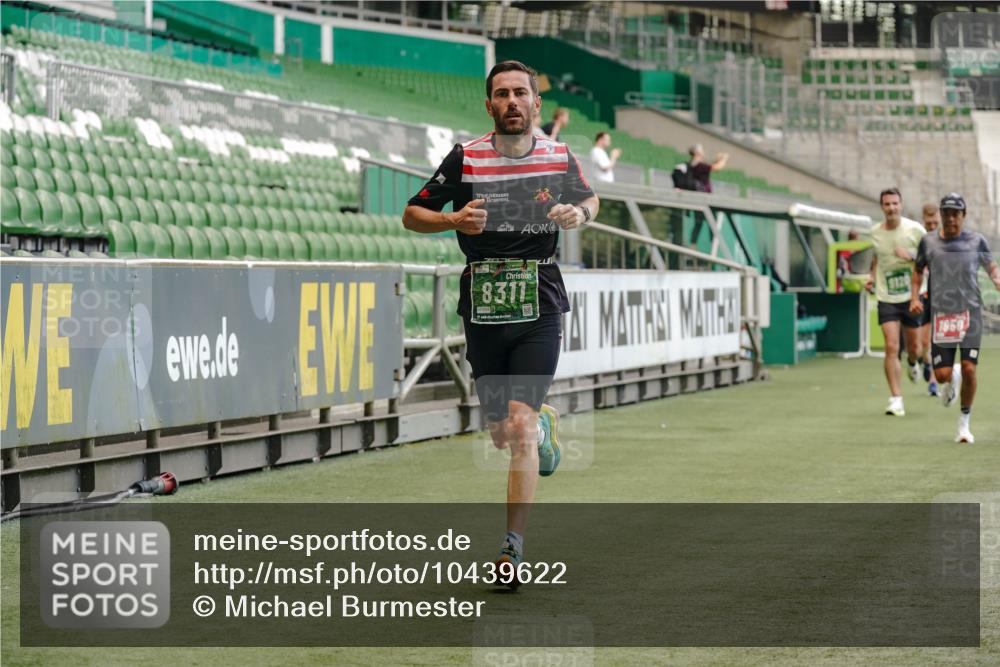 13.09.2026 - 21. swb-Marathon Bremen Michael Burmester http://msf.ph/oto/10439622 13.09.2026 12:41:46 Laufen im Stadion 126, 371, 603, 640, 650, 671, 735, 744, 862, 912, 957, 1009, 1136, 1336, 1381, 1411, 1571, 1614, 1619, 1667, 1797, 1822, 1850, 1860, 1862, 1901, 1930, 1950, 2094, 2207, 2986, 3368, 3624, 4381, 4399, 4795, 4936, 5672, 5828, 6198, 6201, 6264, 6929, 6991, 7141, 7671, 8065, 8311, 8383, 8394, 9065, 9329, 13224, 277, 346, 466, 658, 895, 901, 1090, 1118, 1248, 1320, 1323, 1385, 1472, 1576, 1587, 1604, 1717, 1751, 1754, 1758, 1911, 2141, 2352, 2585, 2670, 3080, 3606, 5160, 5163, 5912 meine-sportfotos.de