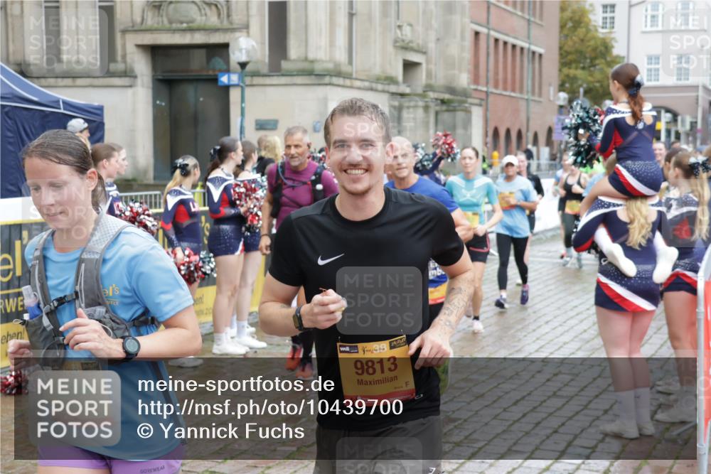 13.09.2026 - Kiel Lauf Yannick Fuchs http://msf.ph/oto/10439700 13.09.2026 11:51:07 Ziel 2063 meine-sportfotos.de
