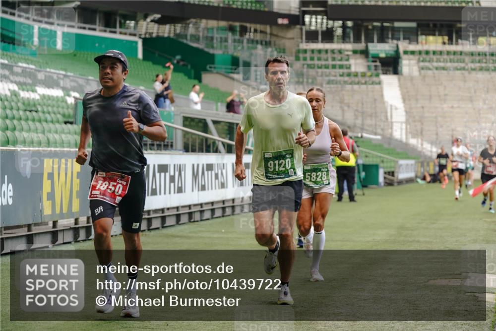 13.09.2026 - 21. swb-Marathon Bremen Michael Burmester http://msf.ph/oto/10439722 13.09.2026 12:41:51 Laufen im Stadion 126, 371, 603, 640, 650, 671, 735, 744, 912, 957, 1009, 1136, 1336, 1381, 1411, 1571, 1614, 1619, 1667, 1797, 1822, 1850, 1860, 1862, 1930, 2094, 2207, 2986, 3368, 3624, 4399, 4795, 4936, 5672, 5828, 6198, 6201, 6264, 6929, 6991, 7141, 8065, 8311, 8383, 8394, 9065, 9120, 9329, 13224, 277, 346, 466, 658, 895, 901, 1090, 1118, 1248, 1320, 1323, 1472, 1576, 1587, 1604, 1717, 1751, 1754, 1758, 1911, 2141, 2352, 2585, 2670, 3080, 3606, 5160, 5163, 5912 meine-sportfotos.de